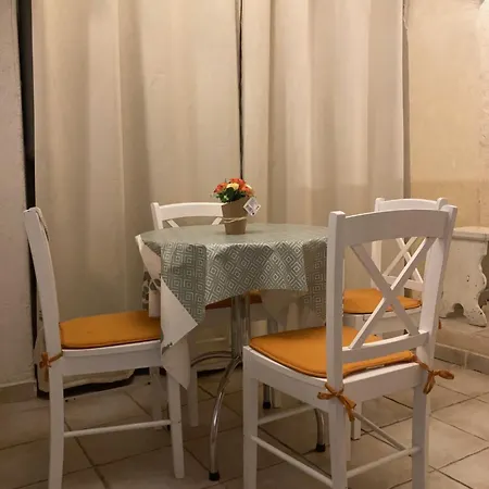 Appartamento P2 à 4km D'uzès